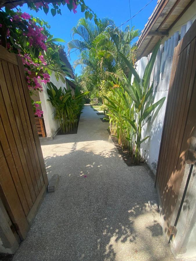 Indigo Bungalows Gili Trawangan Buitenkant foto