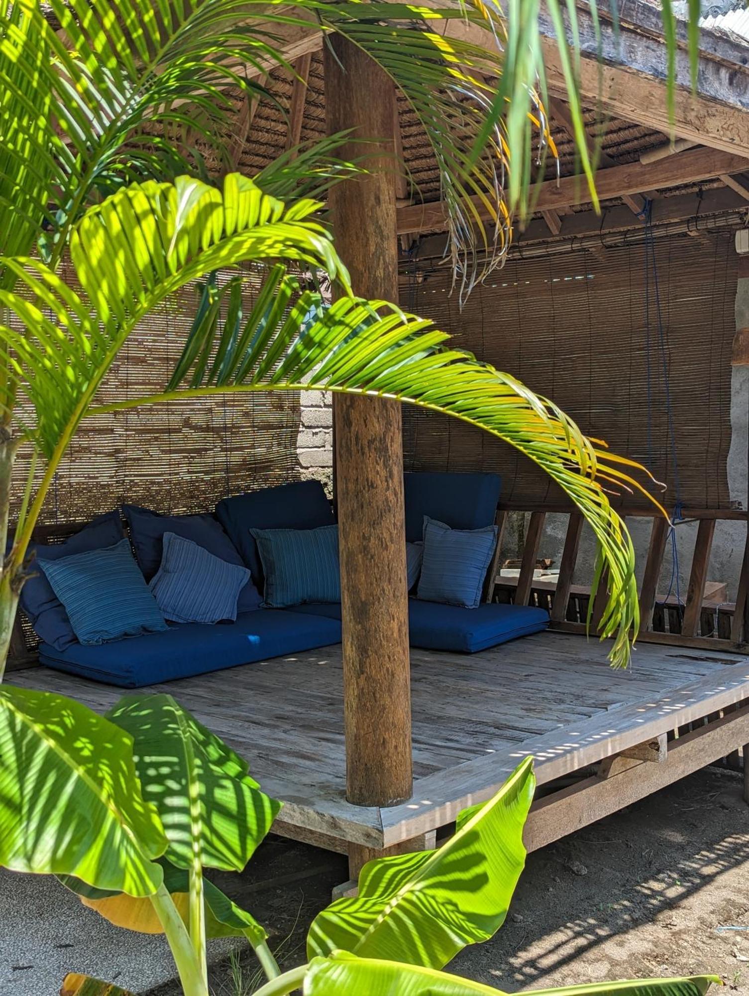 Indigo Bungalows Gili Trawangan Buitenkant foto