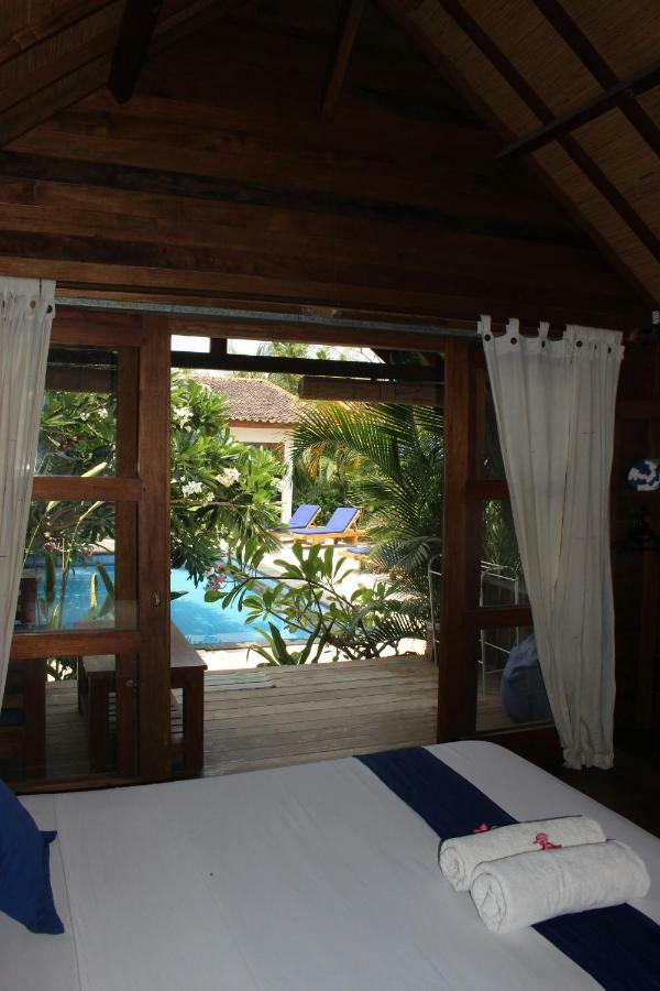 Indigo Bungalows Gili Trawangan Buitenkant foto
